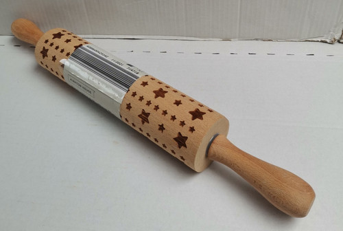 Embossed rolling pin - rolling,